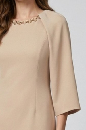 Rochie Viada bej accesorizată cu lanț [4]