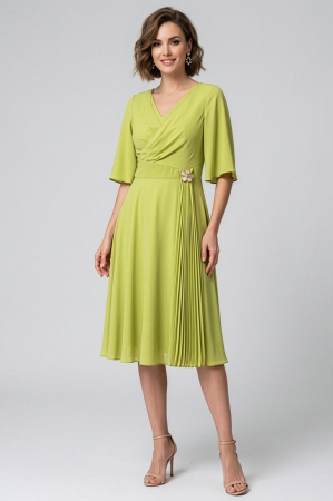 Rochie Viada verde fistic de ocazie accesorizată în talie [4]