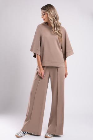 VEZI TOATE NOUTĂȚILE - Trening bej over size cu pantalon evazat
