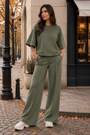 Trening verde over size cu pantalon evazat [2]