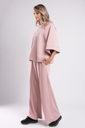 Trening roz pudră over size cu pantalon evazat [1]