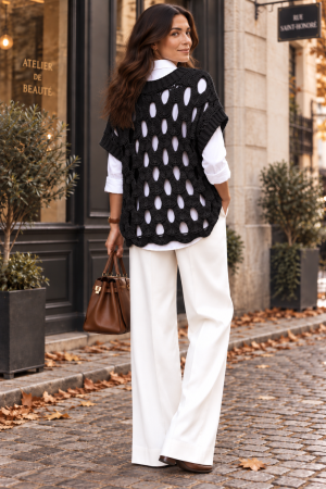 Vestă tricotată neagră, model cu gaurele, croi lejer [3]