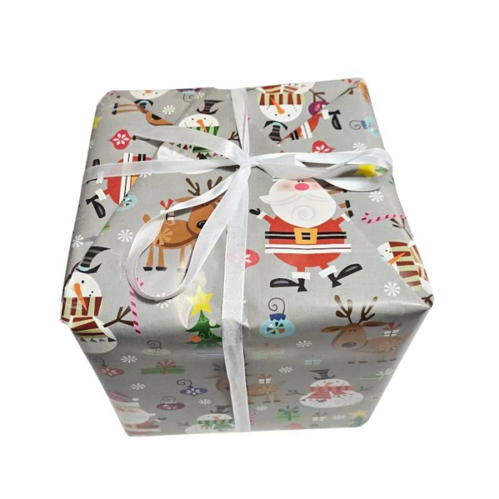 Ambalare tip cadou pentru o minge + accesorii [3]