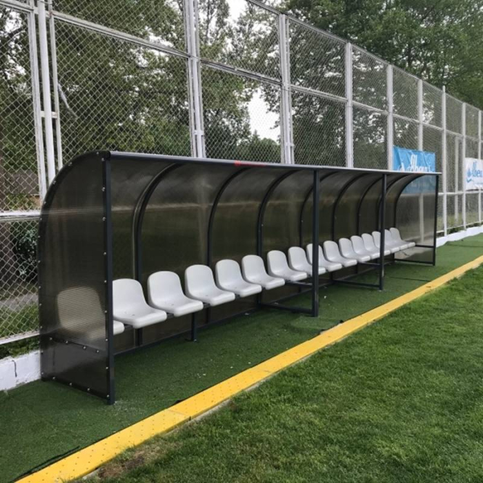 Banca rezerve acoperita 6 locuri, structura metalica, policarbonat, scaune PVC sau lemn masiv [6]