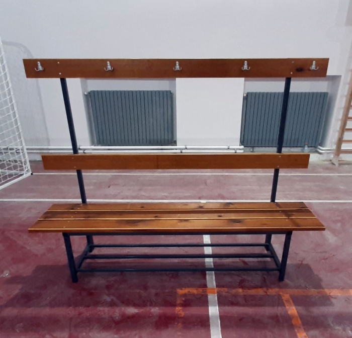 Changing room bench 2 m with hangers [3]
