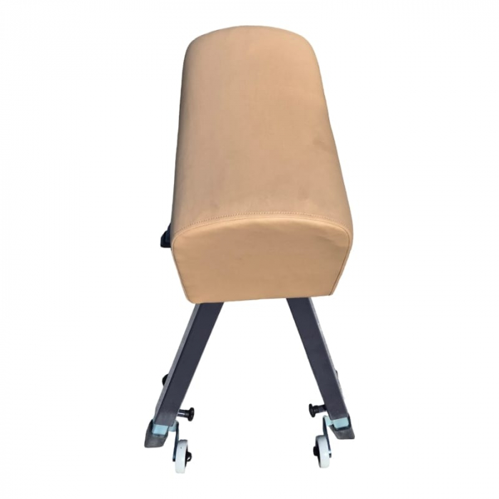 Vaulting buck with height adjustment [2]