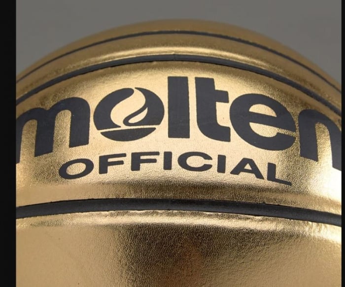Molten BG-SL7 Basketball Trophy [5]