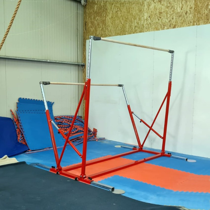 Paralele inegale gimnastica mixte cu bare din fibra sticla [8]