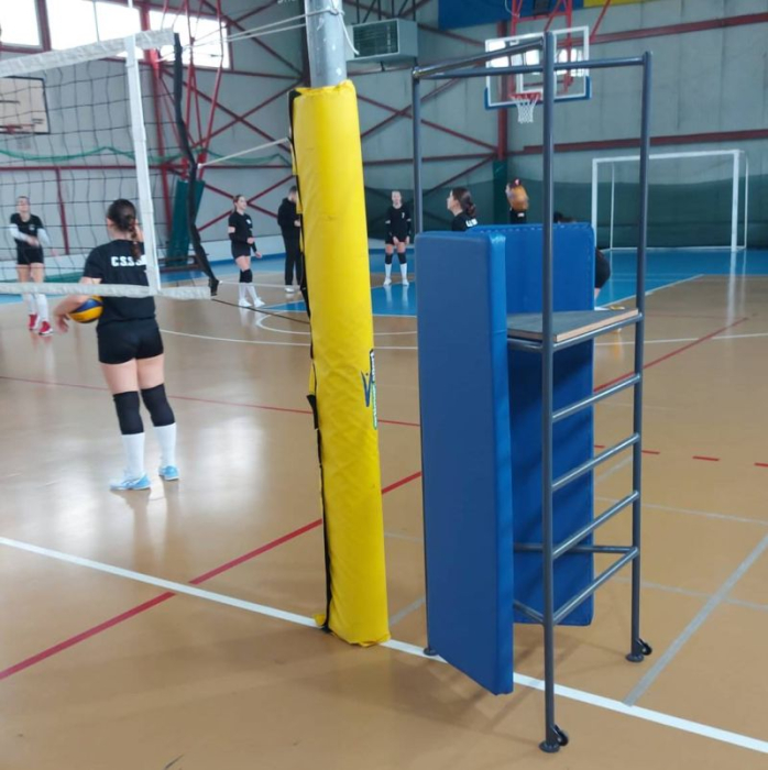 Volleyball judges stand [6]