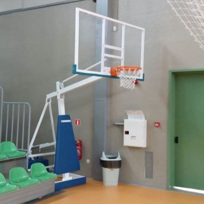 Basketball mobile stand with plexiglas backboard [8]