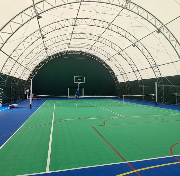 Basketball mobile stand with plexiglas backboard [21]