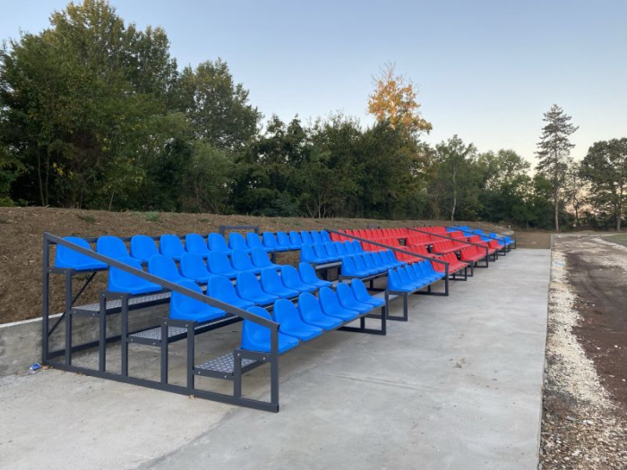 Tribuna modulara pentru spectatori 50 locuri, 4 randuri [4]