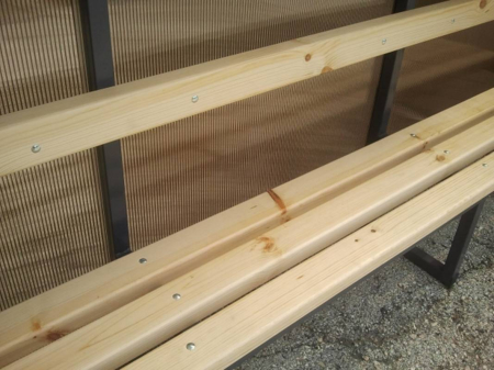 Banca rezerve acoperita 6 locuri, structura metalica, policarbonat, scaune PVC sau lemn masiv [11]