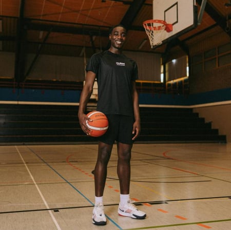 B5G3850 Molten basketball, FIBA approved size 5, INDOOR / OUTDOOR [11]