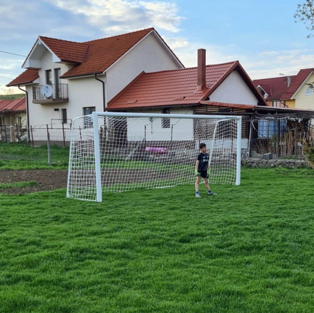 Poarta fotbal 5x2, aluminiu, profil 120x 100 mm, 5x2 m, mobila, spate din otel [10]