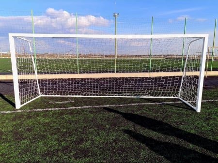Poarta fotbal 5x2 m, profil aluminiu 80x80 mm, mobila, spate otel [2]