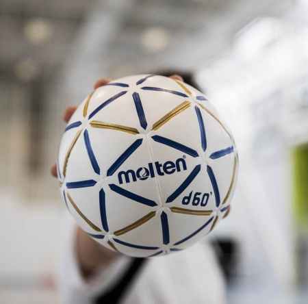 Set 3 mingi handbal Molten D60 marime 2, aprobata IHF, fara clister [9]