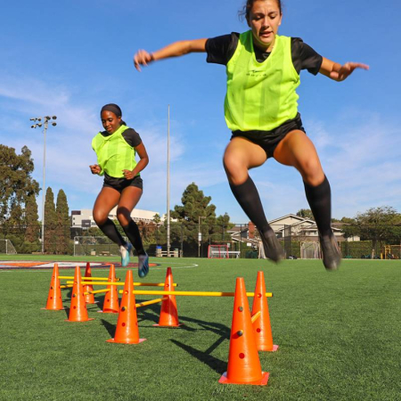 Sportech training hurdle set, 10 orange 38 cm cones with 13 holes and 5 yellow 100 cm poles [2]