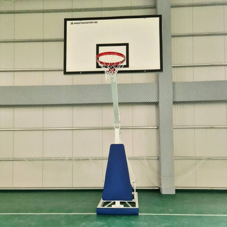 BL5 Mobile Basketball System with Fibreglass Backboard and Anti-Vandalism Ring – Professional Indoor/Outdoor