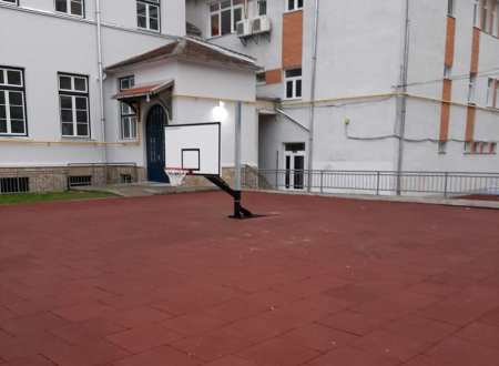 Stalp baschet Anastasia Sport profil 100x100 mm, brat proiectie 125 cm, fixare prin betonare [4]
