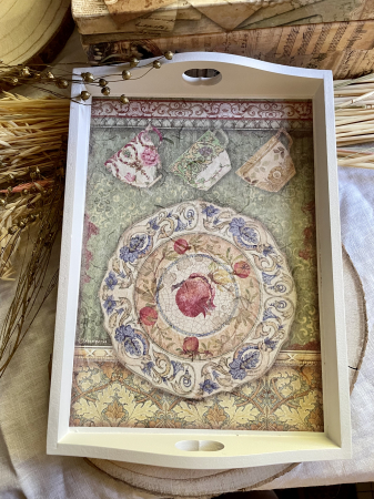 Tavă albă din lemn Lixeiro [2]