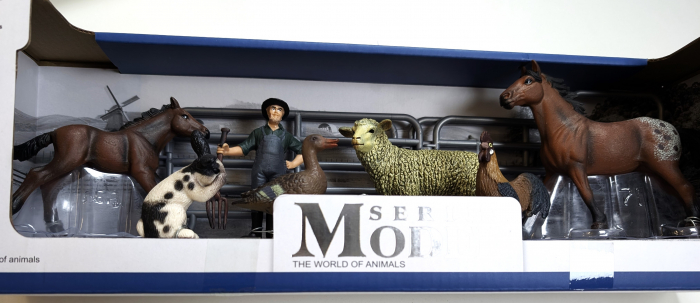 Ferma cu oi si cai - colectia The World of Animals [4]
