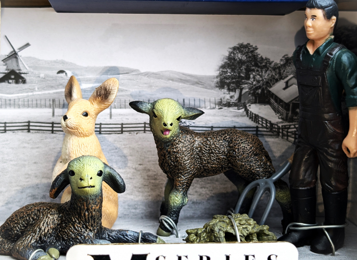 Ferma cu miei - colectia The World of Animals [3]