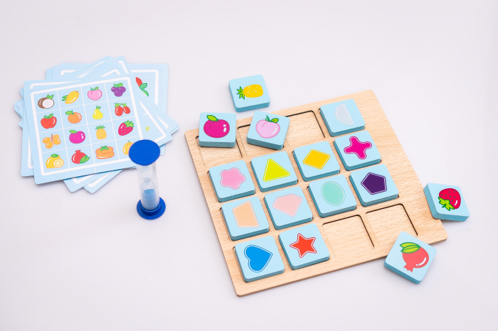 Joc de memorie si inteligenta din lemn [8]