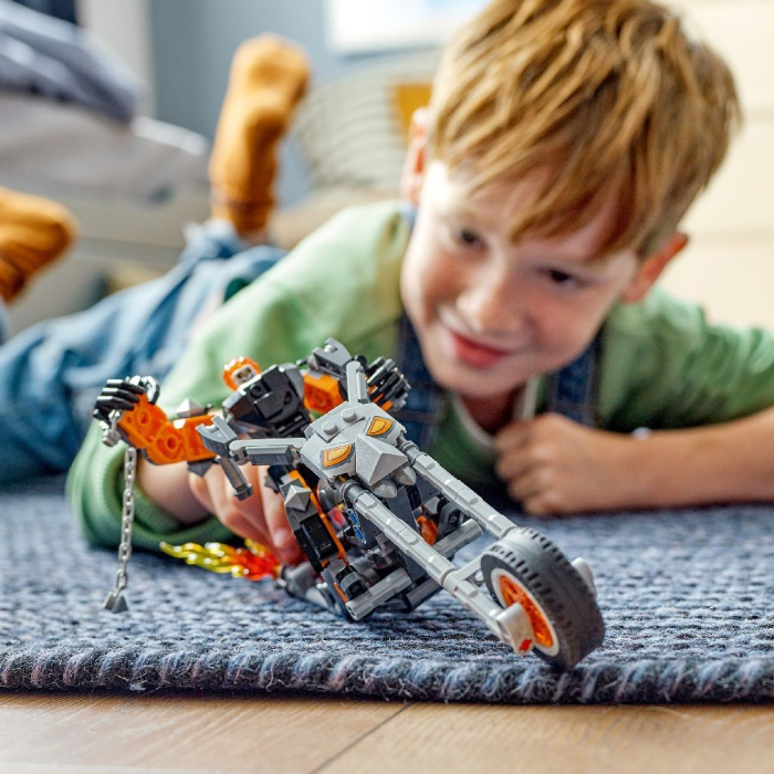 LEGO SUPER HEROES ROBOT SI MOTOCICLETA CALARETUL FANTOMA 76245 [3]