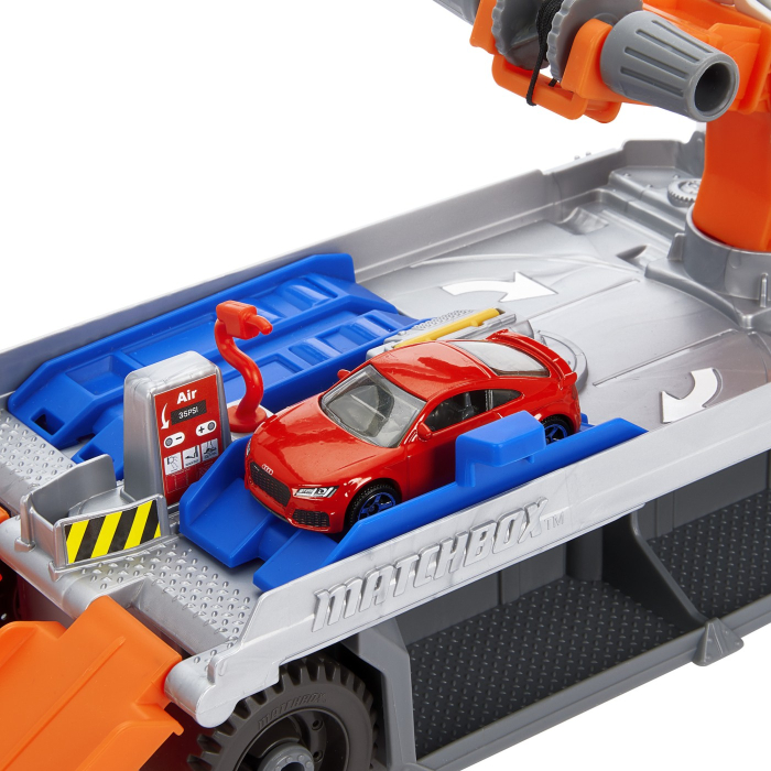 MATCHBOX ACTION DRIVERS CAMION DE REPARATII SI REMORCARE [7]