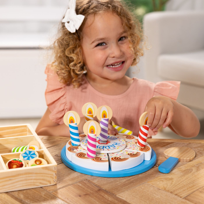 MELISSA AND DOUG SET DE JOACA DIN LEMN TORT ANIVERSAR [3]