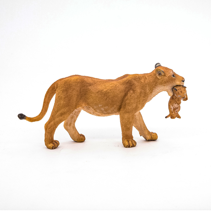 PAPO FIGURINA LEOAICA CU PUI [2]