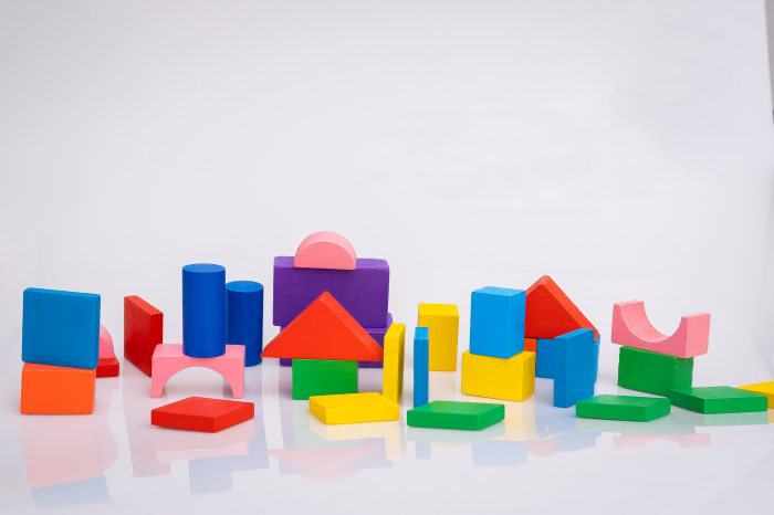 Set 2 in 1 Cuburi constructii lemn si jucarie de tras [2]