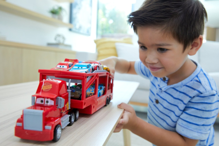 CARS TRANSPORTATORUL MACK [2]