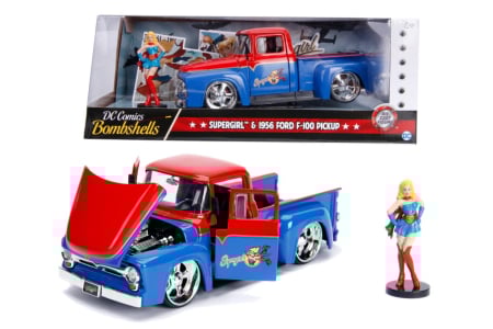 Mașinuțe, Motociclete, Elicoptere, Avioane - DC COMICS BOMBSHELLS 1956 FORD SUPER GIRL SCARA 1 LA 24