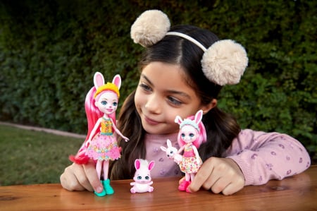 ENCHANTIMALS SET PAPUSI SURORI SI ANIMALUTELE LOR  BREE BUNNY SI TWIST SI BEDELIA BUNNY SI TAPPY [2]