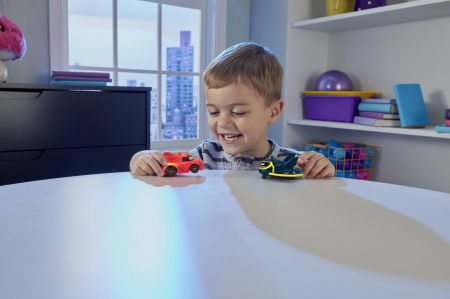 FISHER PRICE BATWHEELS SET 2 MASINUTE CU LUMINI REDBIRD SI BATWING SCARA 1:55 [2]