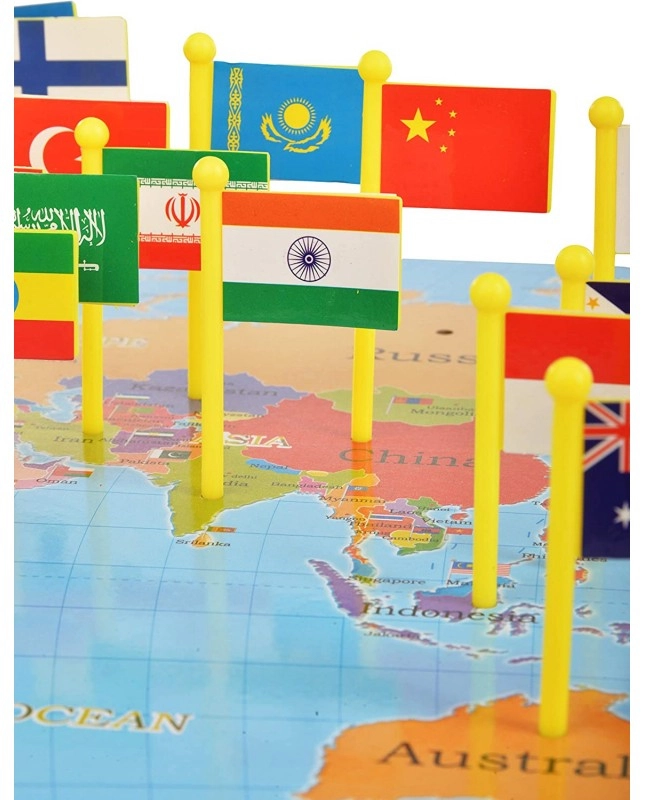 Harta lumii din lemn - 36 steaguri nationale [1]