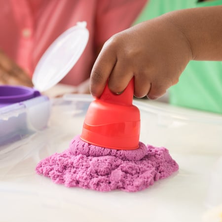 KINETIC SAND SET GEANTA PENTRU PLAJA VARIETY CASE [6]