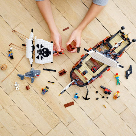 LEGO CORABIE DE PIRATI [4]