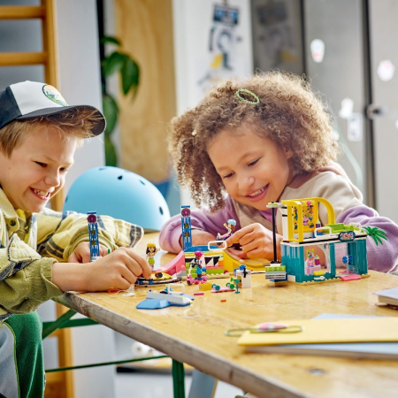 LEGO FRIENDS PARC DE SKATEBOARDING 41751 [2]