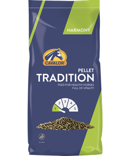 Hrana pentru cai - Cavalor Tradition Pellet, efort usor, Versele Laga, 20 kg