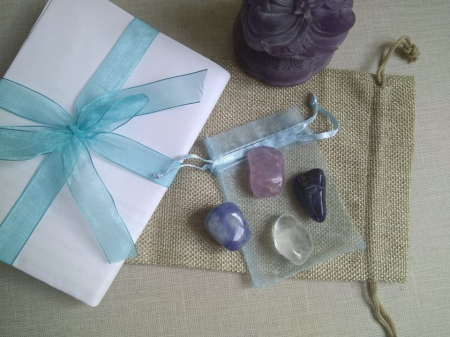 MAGAZIN VIOLET - SET CRISTALE "Buddha al Medicinei"