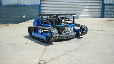 Robot de Tuns Iarbă Profesional SAAO SH-800DL – Motor Loncin 27CP, Lățime Tăiere 1000mm, Șenile Crawler, Telecomandă 680m, Pantă Max 45°, Tundere Vegetație Densă și Terenuri Dificile [7]
