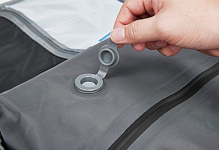 Rucsac cu Vacuum, 22-45 L, Multifunctional, Rezistent la apa, Pompa de aer inclusa ,Laptop 15.6 inchi, 46x15x32 cm, Negru [9]