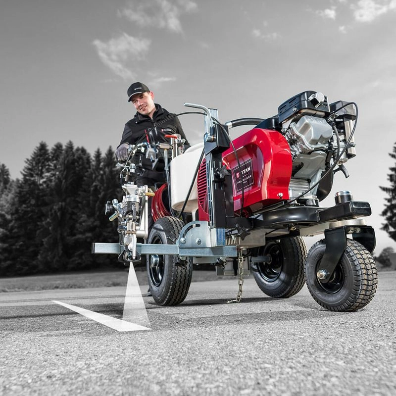 Echipament pentru marcaje Titan POWRLINER 4955 Honda GX 120 3.5 cp debit 5.7 l/min [1]