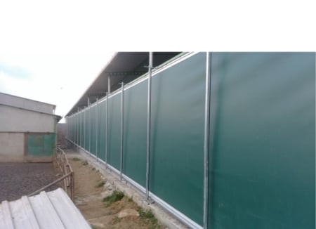 Plasă antivânt pentru grajd [1]