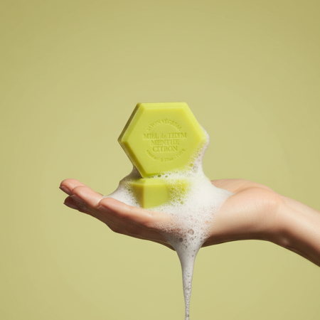 Api-Cosmetice - Săpun Natural cu Miere, Mentă și Lămâie – 100g
