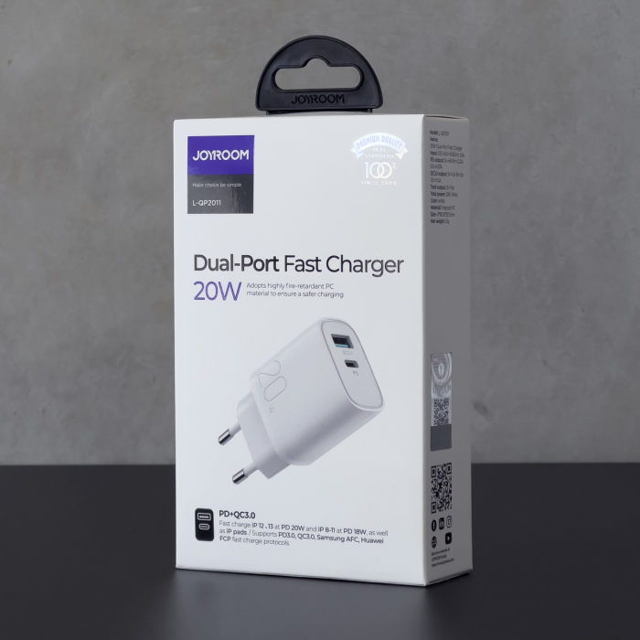 Încărcător rapid Joyroom USB-A QC3.0 / USB-C PD 20W alb (L-QP2011) [3]