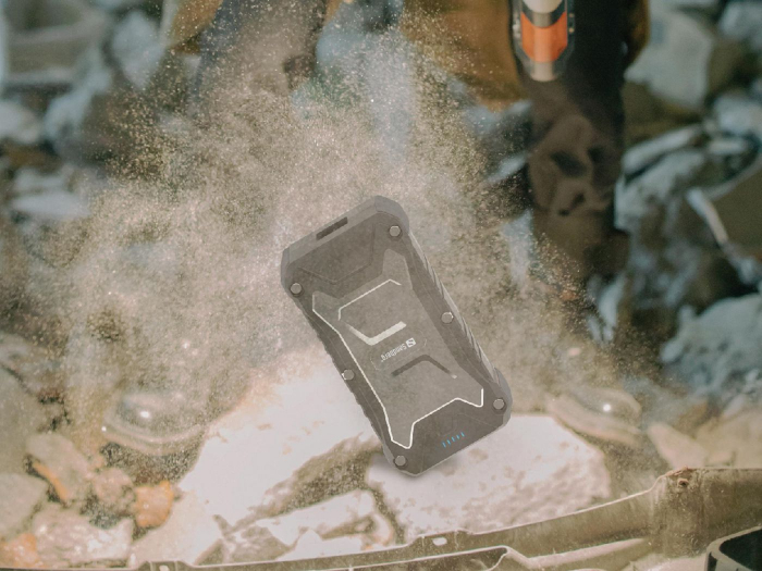 Powerbank Sandberg Survivor 10000mAh – USB-C PD 20W, Încărcare Rapidă, Carcasă Rezistentă din Aluminiu, Ideal pentru Aventuri Outdoor [6]